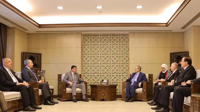 لأول مرة وفدٌ عراقي في دمشق لمناقشة قضية المياه والتغيُّرات البيئية